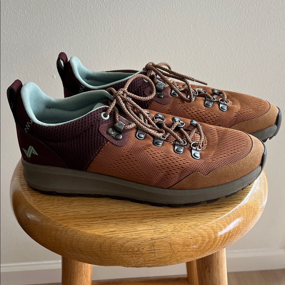 Forsake, women’s hiking shoes, size 10
